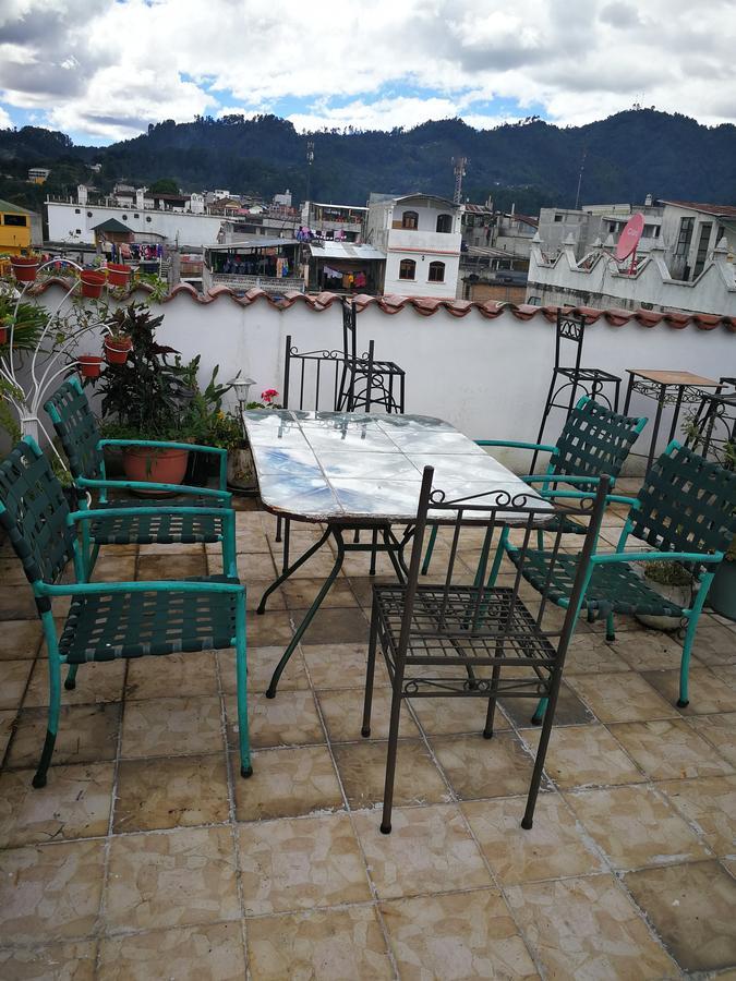 Hotel Chalet Chichicastenango Dış mekan fotoğraf